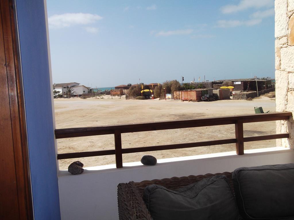 Apartment Ocean Front Praia Estoril Sal Rei Exterior photo