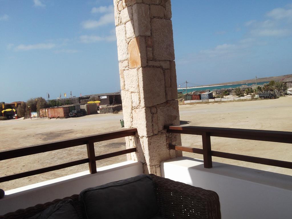 Apartment Ocean Front Praia Estoril Sal Rei Exterior photo